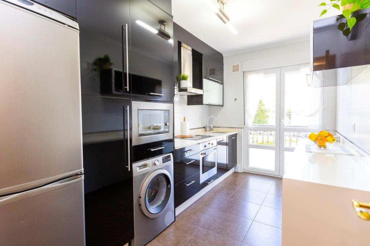 Apartamentos Riamar 2 Ribadeo Buitenkant foto