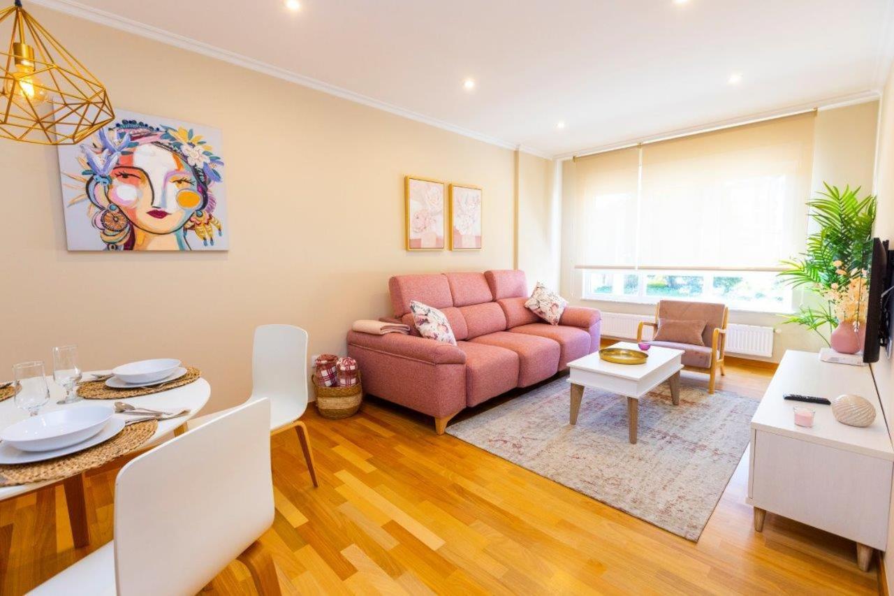 Apartamentos Riamar 2 Ribadeo Buitenkant foto